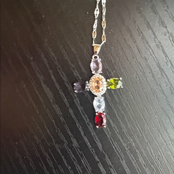 Silver Chain Shoulder Bag & Keychain! Necklace included! Beautiful bundle! - Picture 4 of 5